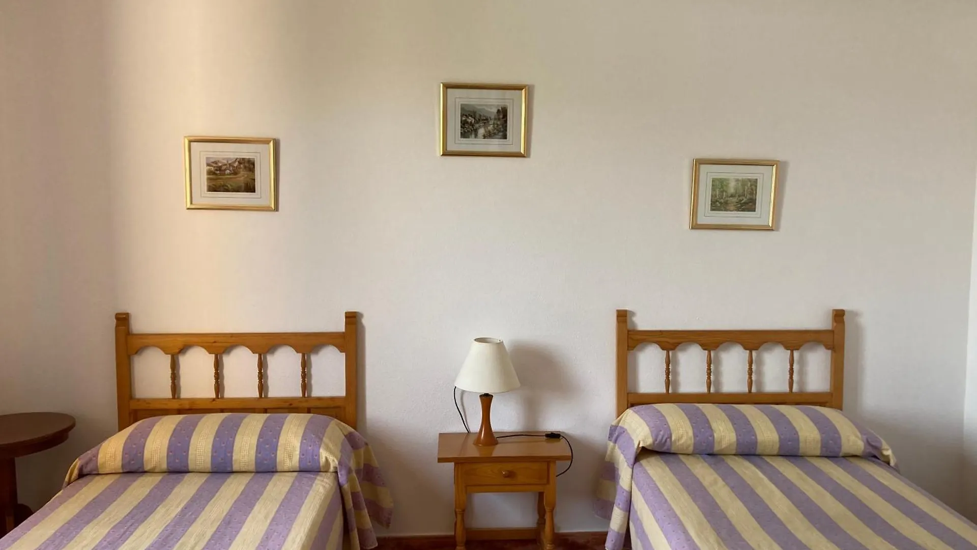 度假居 Beautiful Villa & Swimming Pool In Cala Blanca